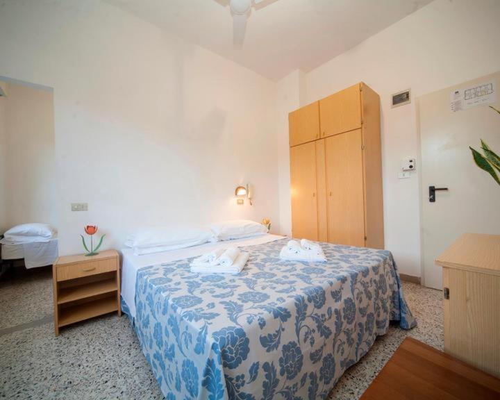 Hotel Blue Sky Rimini Esterno foto